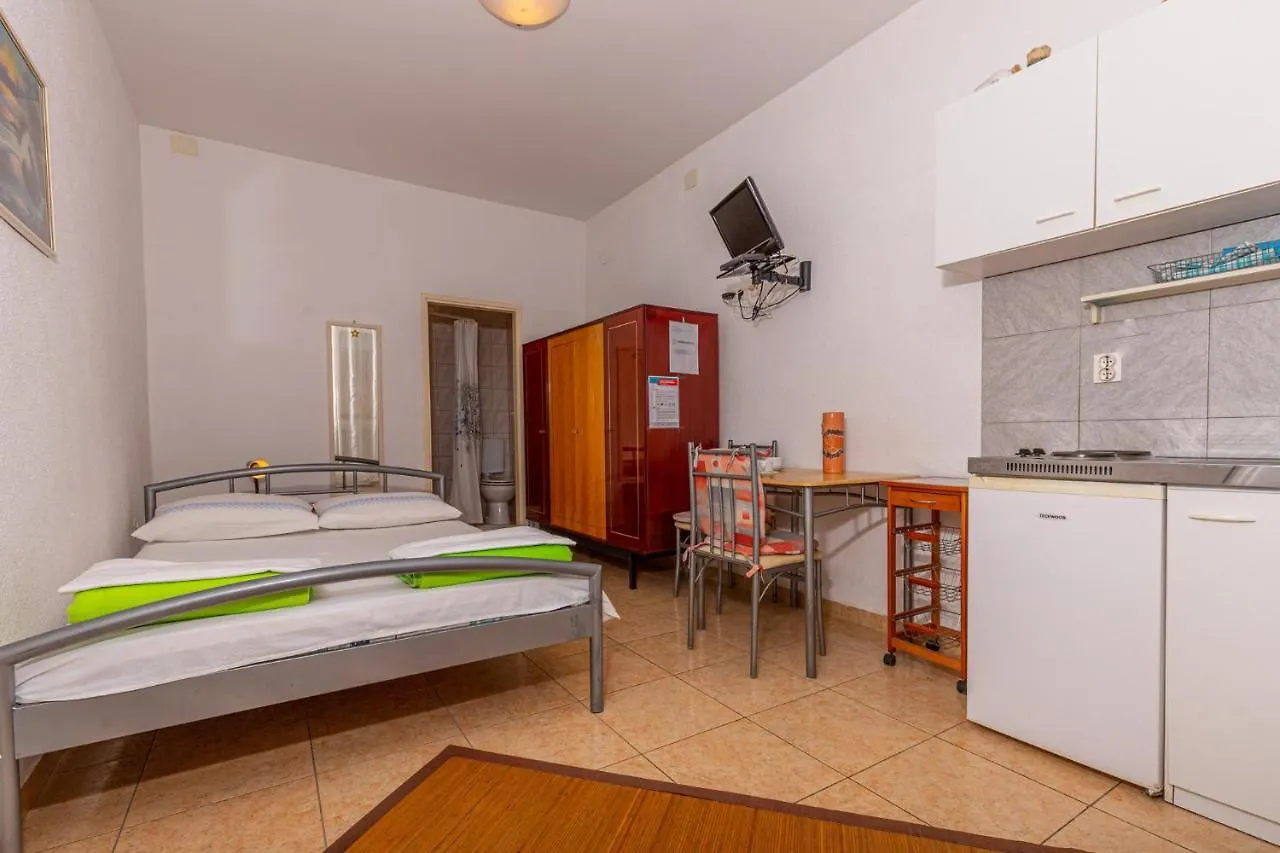 Apartments In Dramalj 41528