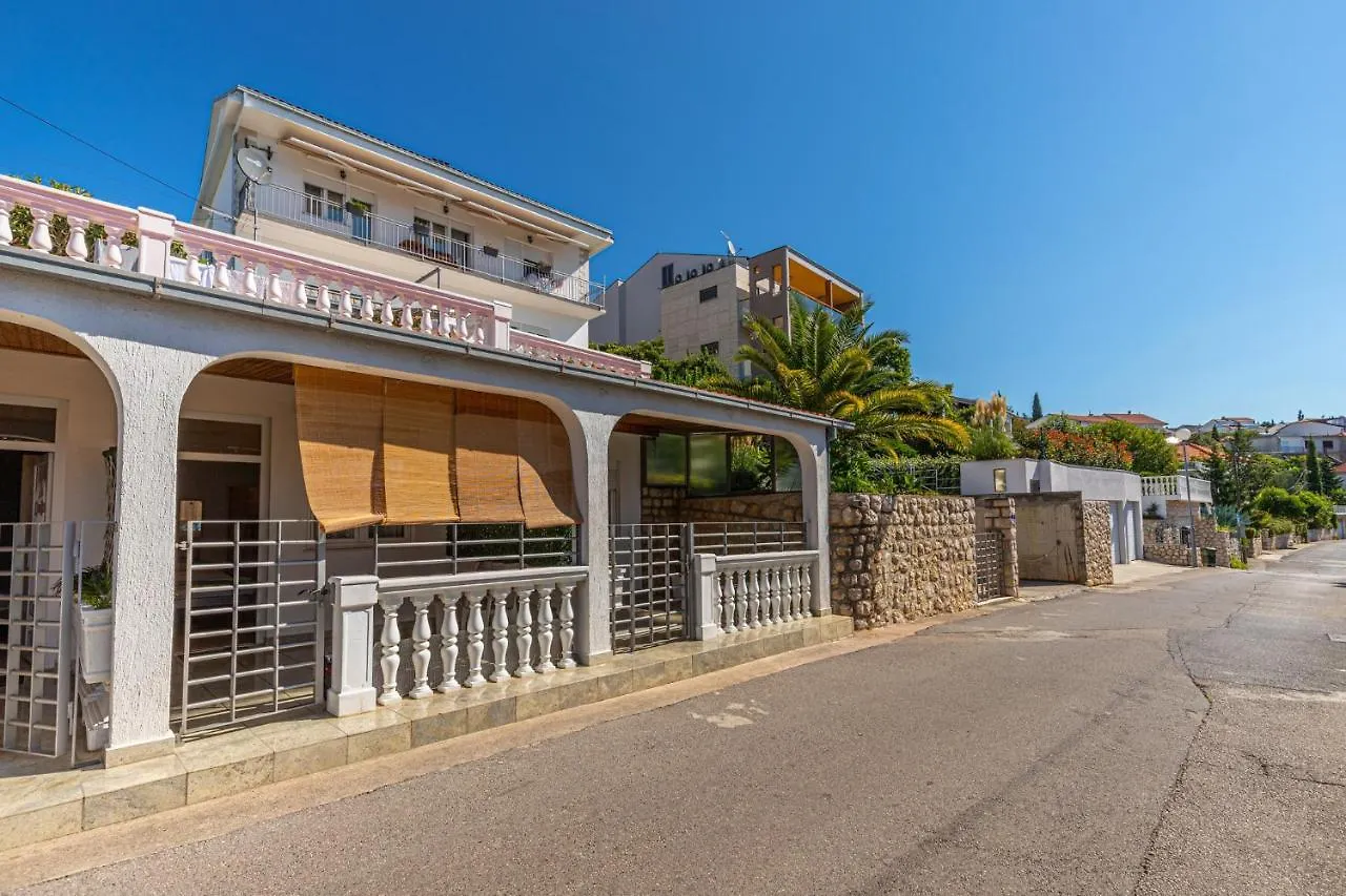 Apartments In Dramalj 41528 Croatia