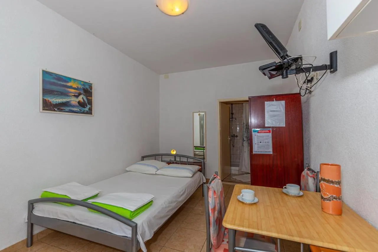 Apartments In Dramalj 41528