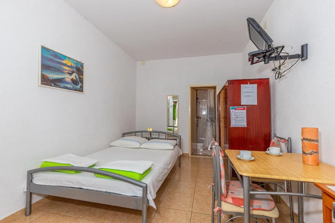 Apartments In Dramalj 41528